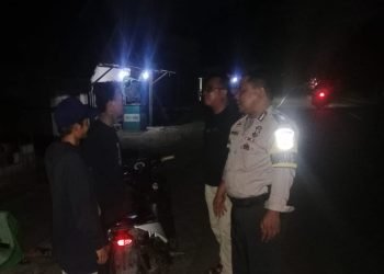 Antisipasi gangguan Kamtibmas, Anggota Polsek Wanasalam Polres Lebak laksanakan giat patroli d jalan Raya Malingping-Binuangeun