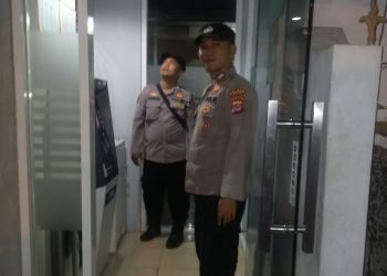 Cegah Terjadinya Pencurian Anggota Polsek Rangkasitung Polres Lebak Giat Patroli Sekaligus Kontrol Mesin ATM