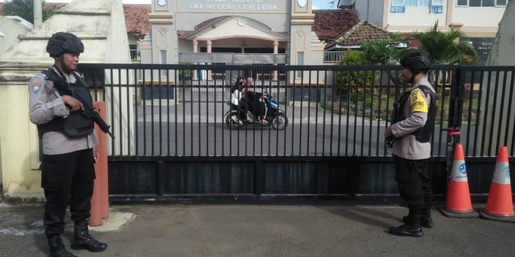 Anggota laksanakan Sispam Mako,cegah aksi teror