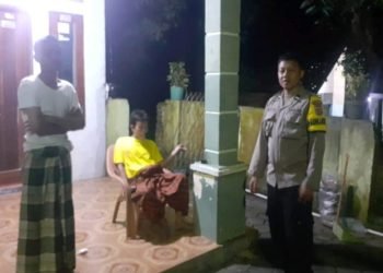 Sambung Rasa Bareng Warga Desa Binaan, Upaya Personel Bhabinkamtibmas Polsek Mancak Polres Cilegon Polda Banten Ciptakan Kamtibmas Kondusif