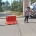 Personil Pos Jaga Wisata Pantai Tanjung Panto Polsek Wanasalam Polres Lebak Rutin Laksanakan Pengaturan Lalu Lintas