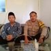 Bhabinkamtibmas Berbincang Bincang dengan masyarakat Polsek Puloampel Polres cilegon Polda Banten