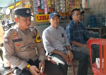 Bhabinkamtibmas Polsek Cileles Sambang Warga Untuk Wujudkan Kemitraan Dalam Jaga Kamtibmas