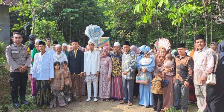 Bhabinkamtibmas Polsek Rangkasbitung Polres Lebak Laksanakan Program Quick Wins Presisi Polri