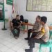 Kanit Binmas Dan Bhabinkamtibmas Polsek Cimarga, Polres Lebak Kunjungi Kantor Desa, Komunikasi Kamtibmas