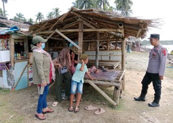 Guna Ciptakan Situasi Kondusif Bhabinkamtibmas Polsek Wanasalam  Polres Lebak Laksanakan Giat Program Quick Wins Presisi POLRI