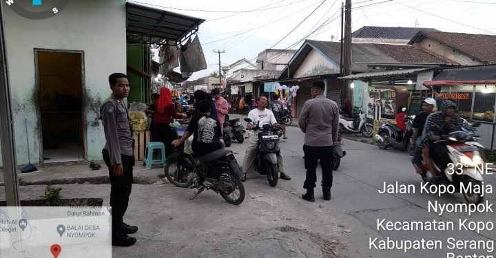 Kegiatan Rutin Yang Ditingkatkan Polsek Kopo Polres Serang Memberikan Himbauan Antisipasi Gangguan Kamtibmas Saat Hari Libur
