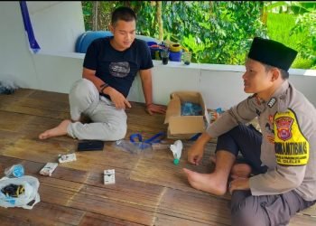 Bhabinkamtibmas Polsek Cileles Sambang Warga Untuk Wujudkan Kemitraan Dalam Jaga Kamtibmas