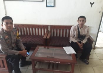 Dialog Dengan warga Ini Cara Bhabinkamtibmas Polsek Wanasalam Polres Lebak Sampaikan Pesan Kamtibmas