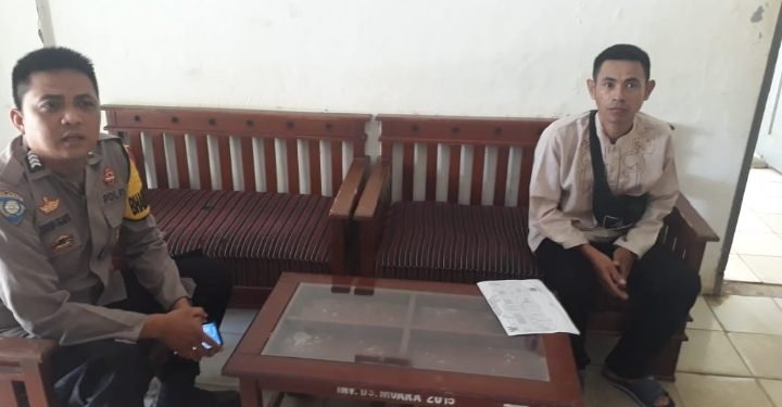 Dialog Dengan warga Ini Cara Bhabinkamtibmas Polsek Wanasalam Polres Lebak Sampaikan Pesan Kamtibmas
