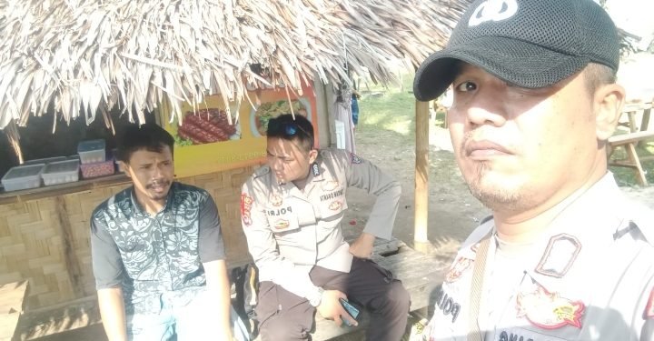 Dialog Dengan warga Ini Cara Bhabinkamtibmas Polsek Wanasalam Polres Lebak Sampaikan Pesan Kamtibmas