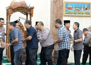 Masih Momen Lebaran, Personel Polda Banten Ikuti Pembinaan Rohani dan Mental