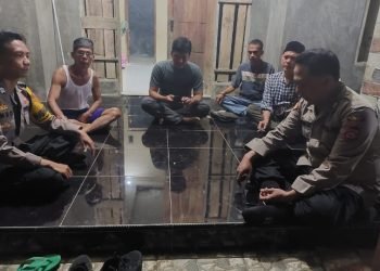 Patroli Malam, Ka Spkt I Polsek Cimarga Polres Lebak Ajak Warga Jaga Kondisifitas