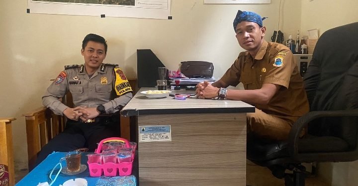 Untuk menjaga harkamtibmas, Anggota Polsek Maja Polres Lebak Polda Banten Sambangi warganya agar terciptanya situasi yang kondusif