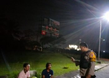 Menjaga Harkamtibmas, Bhabinkamtibmas  Polsek Bojonegara  Polres Cilegon Polda Banten Laksanakan Sambang dan Kunjungan