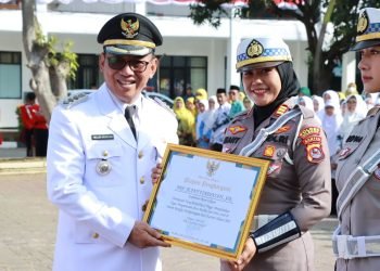 Peringatan Hari Kartini Tahun 2023 16 Polwan Terima Penghargaan Dari Walikota Cilegon