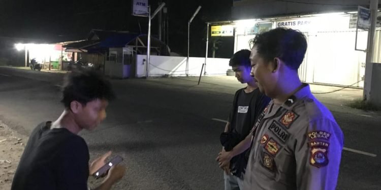Guna Ciptakan Situasi Kondusif Bhabinkamtibmas Polsek Wanasalam  Polres Lebak Laksanakan Giat Program Quick Wins Presisi POLRI