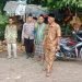 Bersama Kepala Desa Binaan Personel Bhabinkamtibmas Polsek Mancak Polres Cilegon Polda Banten Terjun Langsung Ke Tengah Warga Masyarakat