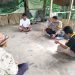 Sambung Rasa Bareng Warga Masyarakat, Upaya Personel Bhabinkamtibmas Polsek Mancak Polres Cilegon Polda Banten Ciptakan Kamtibmas Kondusif