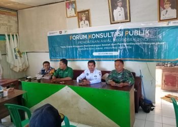 Pastikan Aman, Bhabinkamtibmas Polsek Panggarangan Polres Lebak Hadiri FKP Regsosek di kantor Desa Mekarjaya