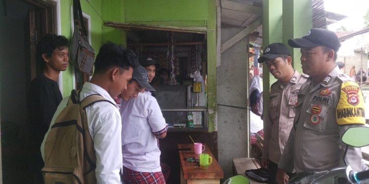 Antisipasi Gangguan Kamtibmas  Polsek Kopo Polres Serang Tingkatkan Patroli Dialogis Siang Hari