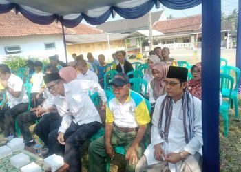DPWKEL Salira,Bhabinkamtibmas Polsek Ciwandan Polres Cilegon Polda Banten Hadiri Rapat Pra RAB