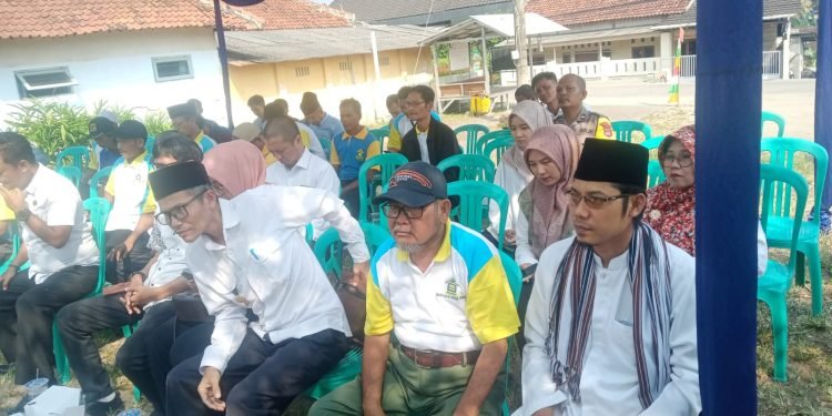 DPWKEL Salira,Bhabinkamtibmas Polsek Ciwandan Polres Cilegon Polda Banten Hadiri Rapat Pra RAB