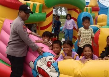 POLISI SAHABAT ANAK, Polsek Wanasalam Polres Lebak Perkenalkan Tugas pokok Polri dan Cara Berlalulintas Yang Aman Sejak Dini