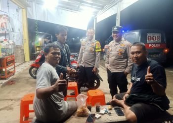Blue Light Patrol Samapta Polsek Petir Polres Serang Melaksanakan Patroli Dialogis KRYD
