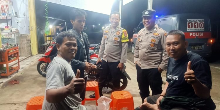 Blue Light Patrol Samapta Polsek Petir Polres Serang Melaksanakan Patroli Dialogis KRYD