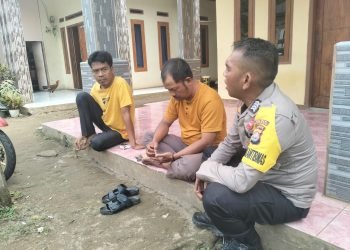 Kunjungan dan Pendekatan Dengan Masyarakat Oleh Bhabinkamtibmas  Polsek Petir Polres Serang