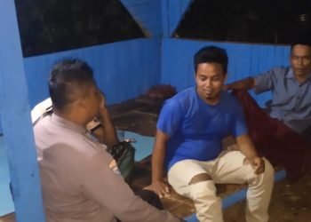 Support Warga, Anggota Patroli Polsek Malingping Polres Lebak Sambang Pos Kamling