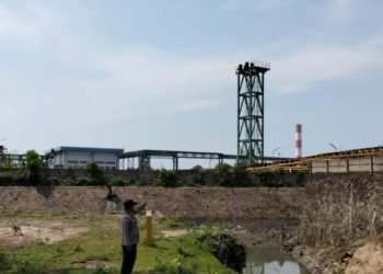 Hot Spot Karhutla,Personel Polsek Ciwandan Polres Cilegon Polda Banten Segera Datangi Titik Api