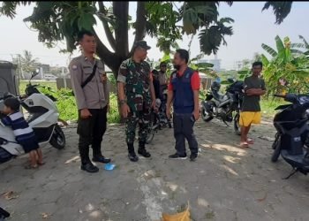 Sinergitas Dan Soliditas Personel Bhabinkamtibmas Polsek Bojonegara  Polres Cilegon Polda Banten Bersama Babinsa Koramil Bojonegara , Ciptakan Kamtibmas Kondusif