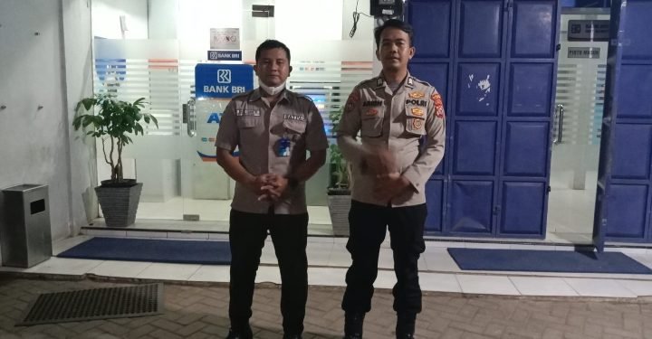 Jaga Situasi yang kondusif,Polsek warunggunung Polres Lebak,Patroli Obvit BANK BRI Antisipasi Gangguan Kamtibmas