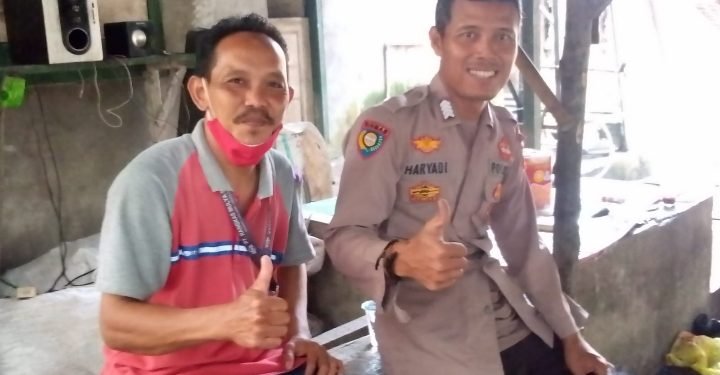 Jaga Keharmonisan,Anggota  Polsek warunggunung Polres Lebak Laksanakan Silahturahim Dan Sambang
