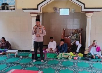 Kapolsek Petir Polres Serang Hadiri Kegiatan Pengajian Bulanan Rutin Ulama dan Umaro serta Masyarakat Kec. Petir