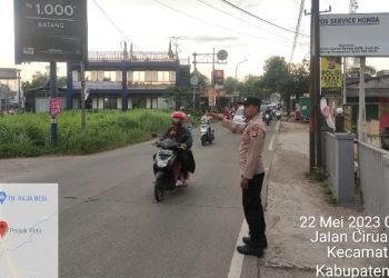 Strong Point Pagi Dalam Wujud Nyata Kehadiran Anggota Polsek Petir Polres Serang Ditengah Masyarakat