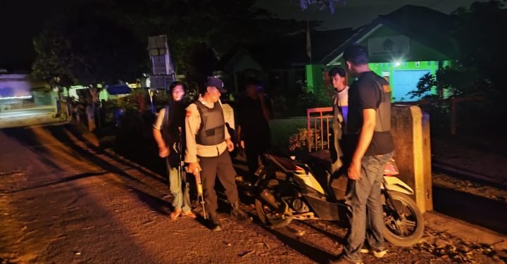 Blue Light Patrol Samapta Polsek Petir Polres Serang Melaksanakan Patroli Dialogis KRYD