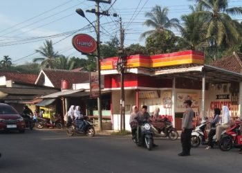 Strong Point Dalam Wujud Nyata Kehadiran Anggota Polsek Petir Polres Serang Ditengah Masyarakat