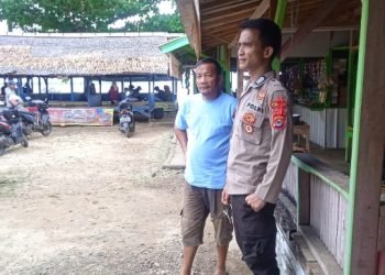 Dialog Dengan warga Ini Cara Bhabinkamtibmas Polsek Wanasalam Polres Lebak Sampaikan Pesan Kamtibmas