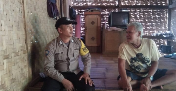 Polsek  Cinangka Polres Cilegon Polda Bante Pelaksanaan Program Quick Wins Presisi Polri”