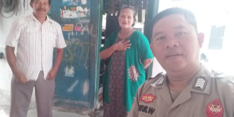 Bhabinkamtibmas Polsek Rangkasbitung Polres Lebak Laksanakan Giat Patroli dan Sambang