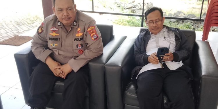 Kanit Sabhara Polsek Rangkasbitung Polres Lebak Sambangi Tokoh Masyarakat