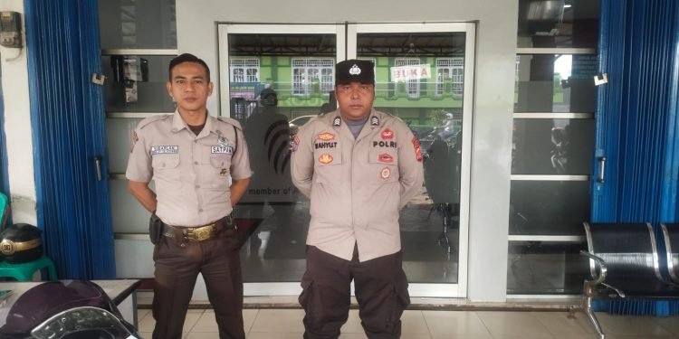 Anggota Polsek Rangkasbitung Polres Lebak Giat Patroli Dan Moitoring Kantor FIF