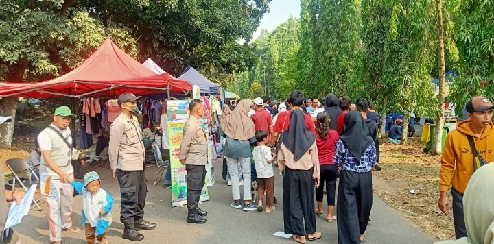 Pastikan Aman,Personil Polsek Purwakarta gabungan Polres Cilegon Pengamanan dan Patroli Sekitar CFD
