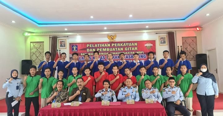 Gali Potensi, 20 Orang WBP Lapas Rangkasbitung Kembali Mengikuti Pelatihan Perkayuan