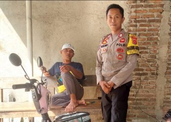 Bhabinkamtibmas Polsek Lebakgedong Polres Lebak Rutin Silaturahmi Ke WargaNya Sampaikan Pesan Kamtibmas