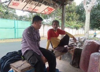 Wujudkan Harkamtibmas, Personel Bhabinkamtibmas Polsek Mancak Polres Cilegon Polda Banten Gandeng Tomas Desa Binaan