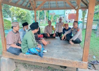 Serap Aspirasi   Masyarakat Oleh Kapolsek Petir Polres Serang Melalui Giat Jum’at Curhat Presisi